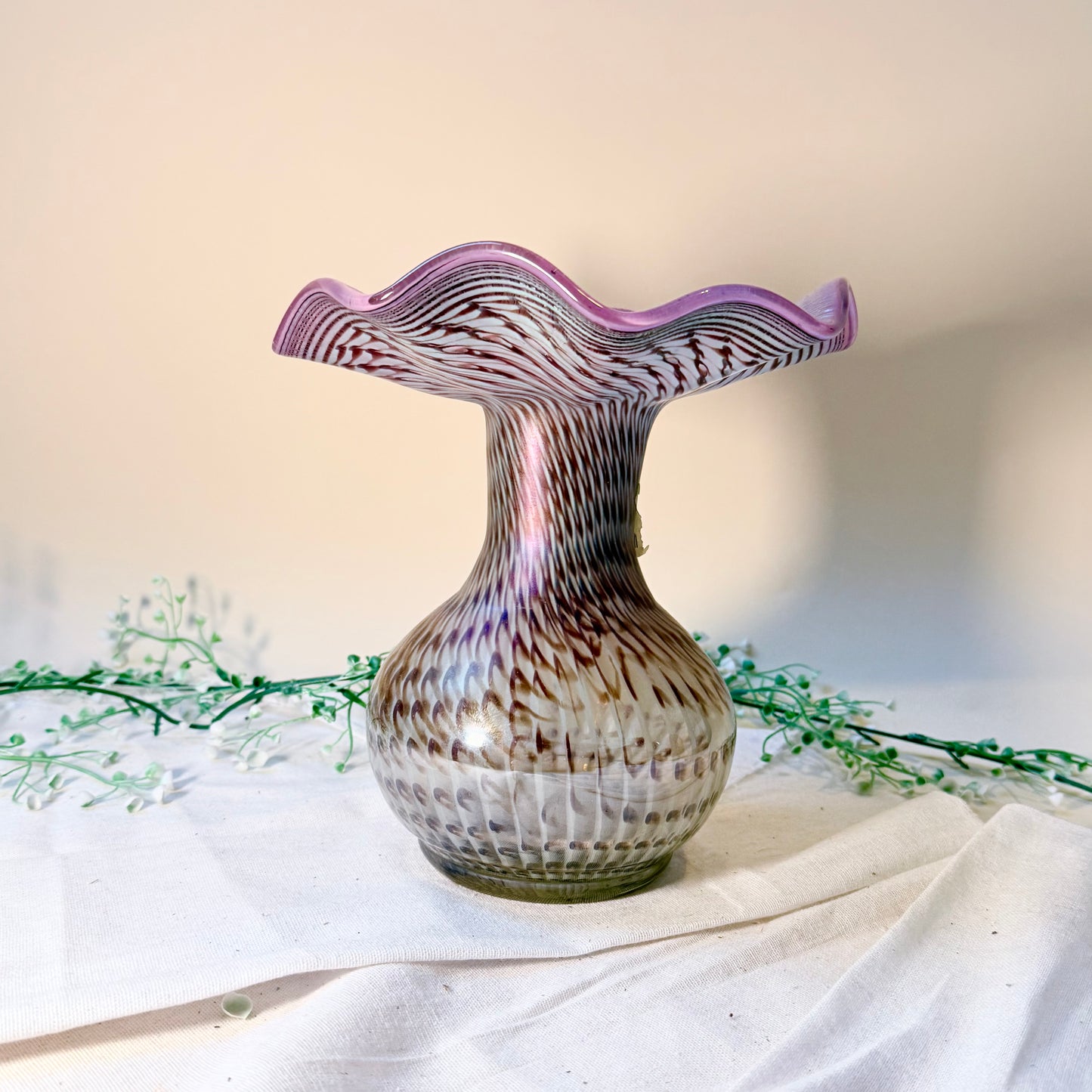 Mermaid Vase pink