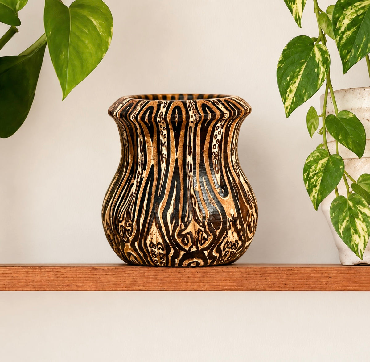 Holzvase Neuseeland