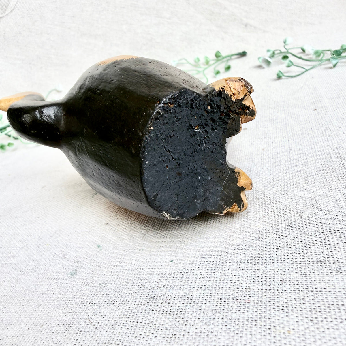 Balinesische Holzfigur Katze klein