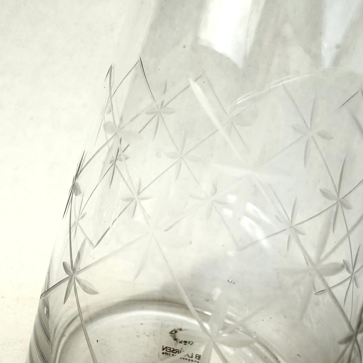 Hyazinthenvase graviert