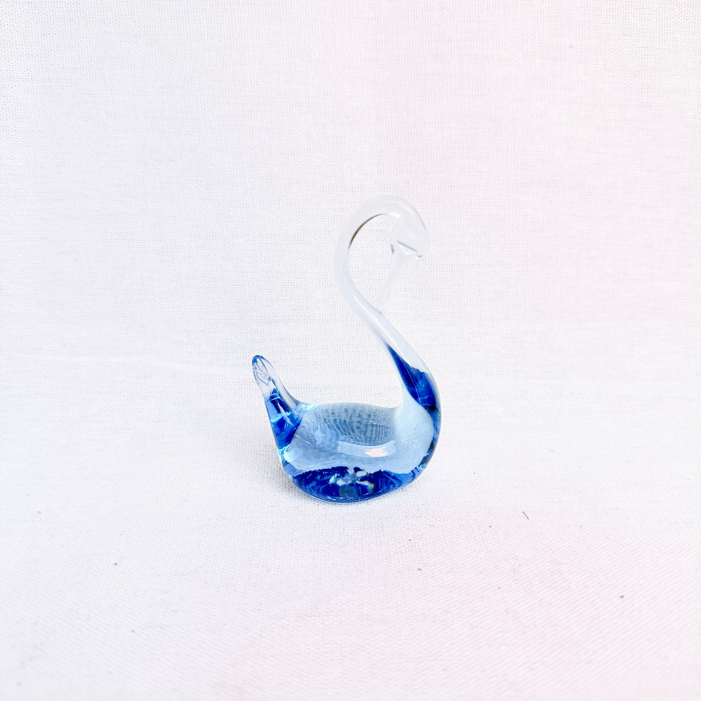 Schwan Glasfigur blau