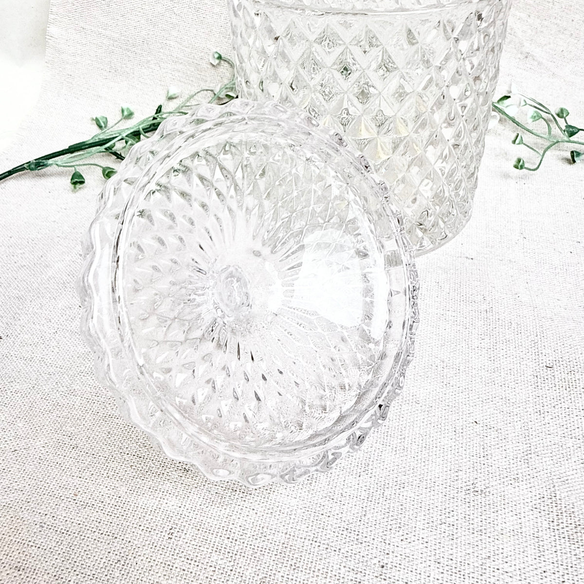 Glasdose mit Deckel