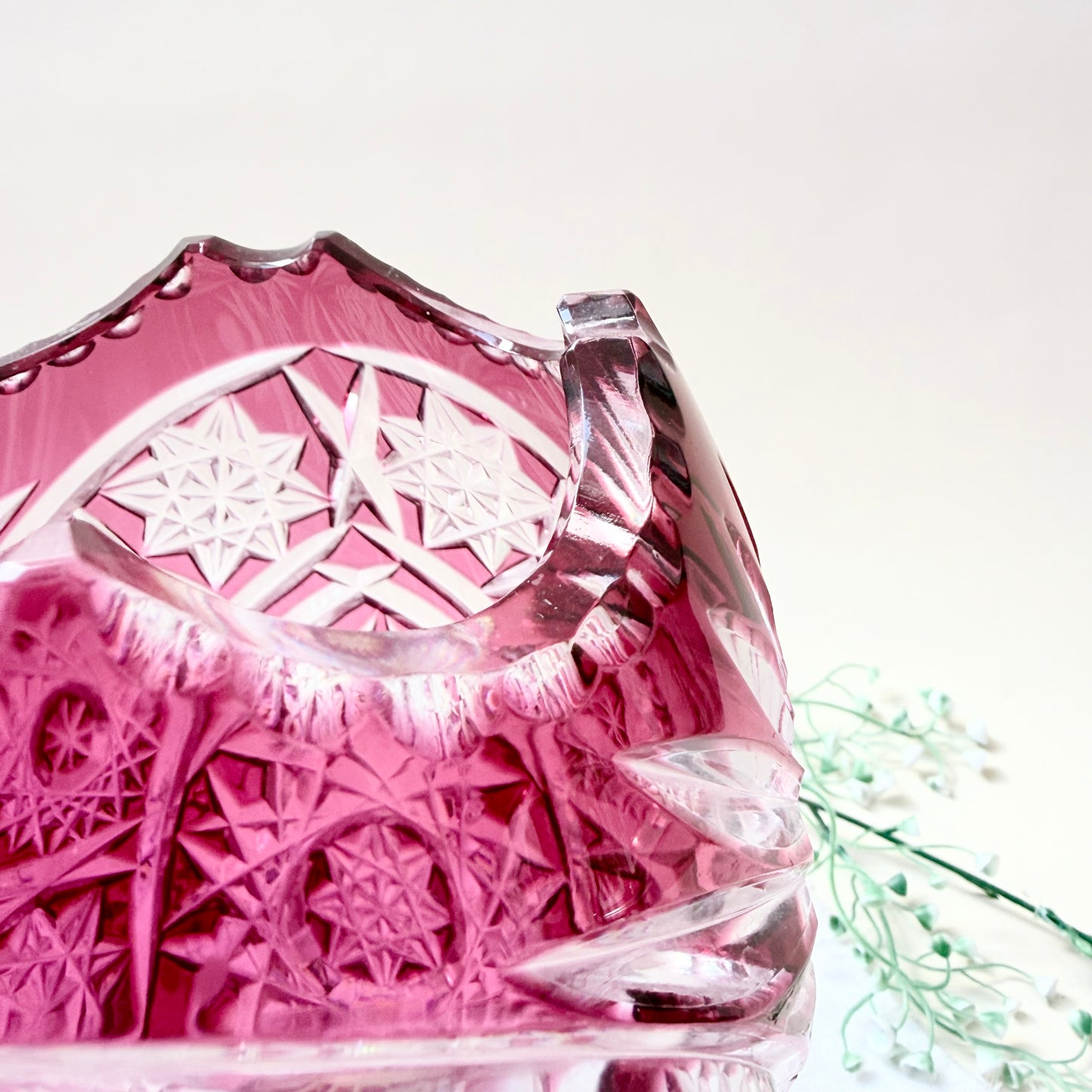 Vase Überfangglas rot