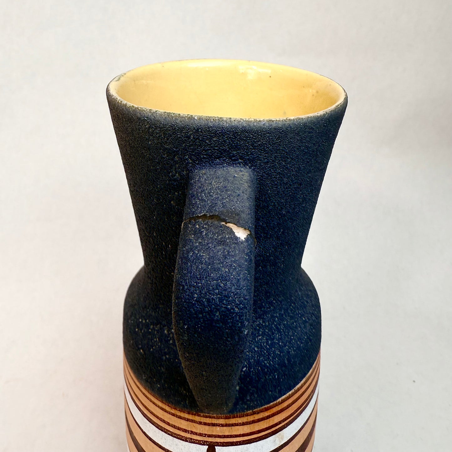 Krug schwarz gelb