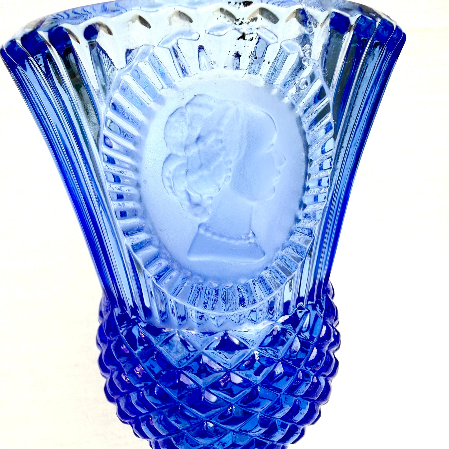 Pokal Portrait blau