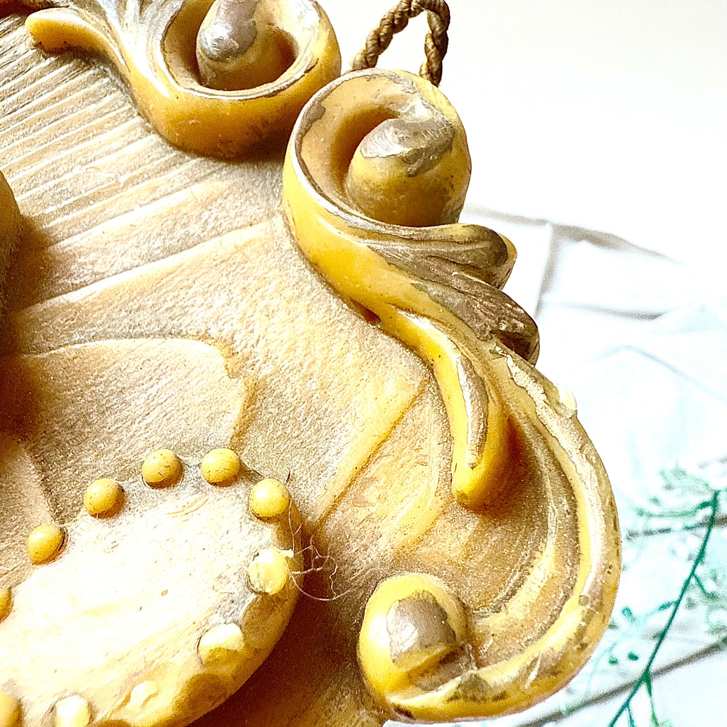 Wachsbild Barockdame mit Spiegel