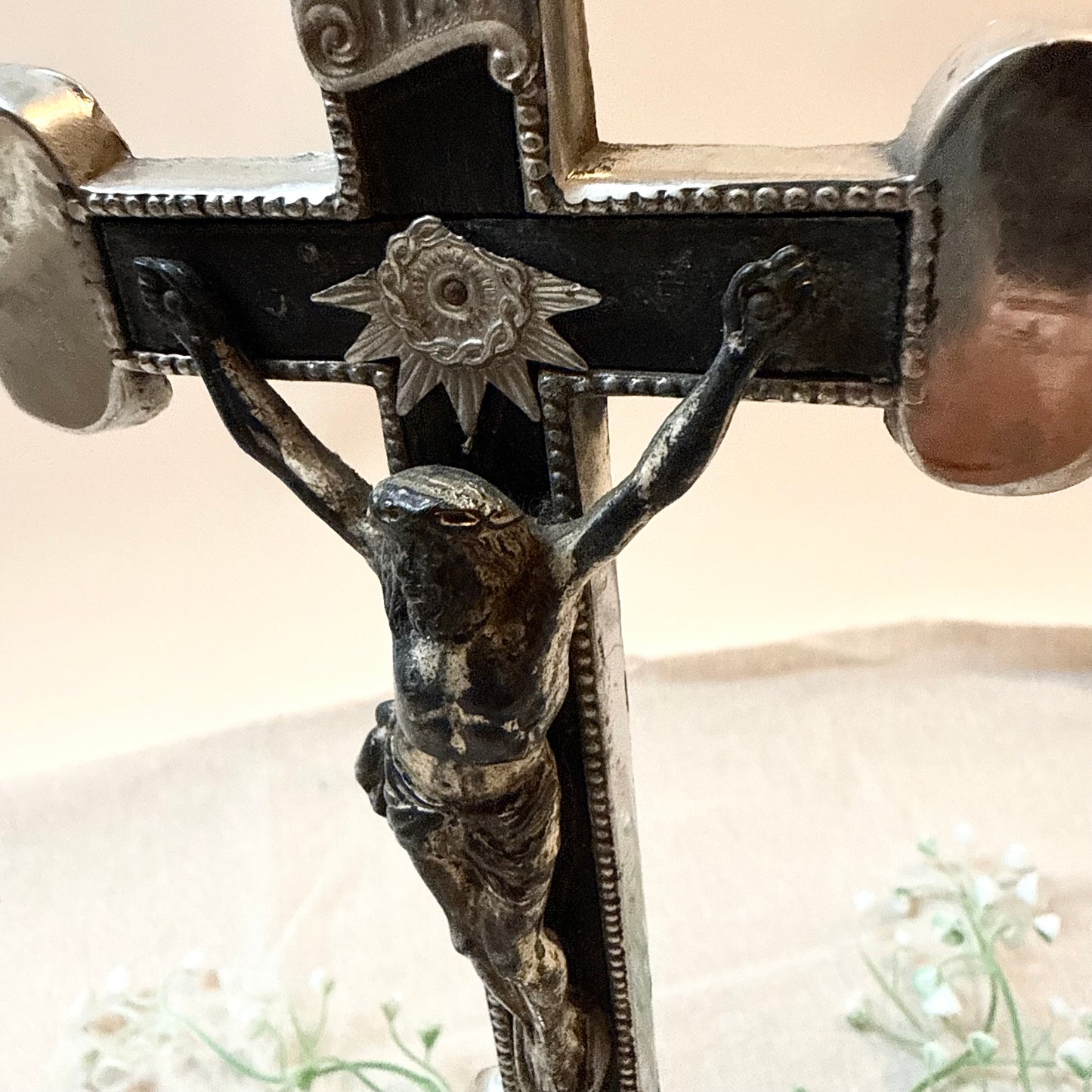 Kreuz Holz Metall antik