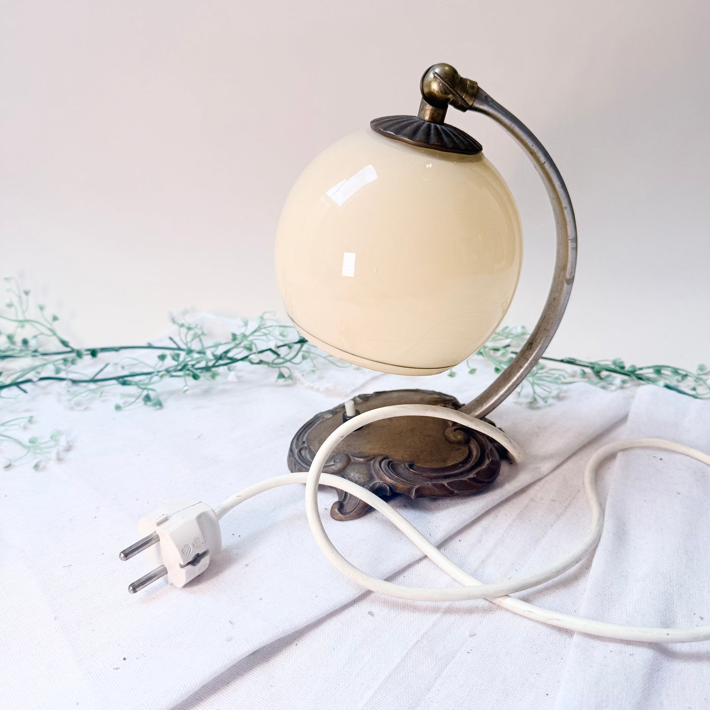 Tischlampe schwenkbar