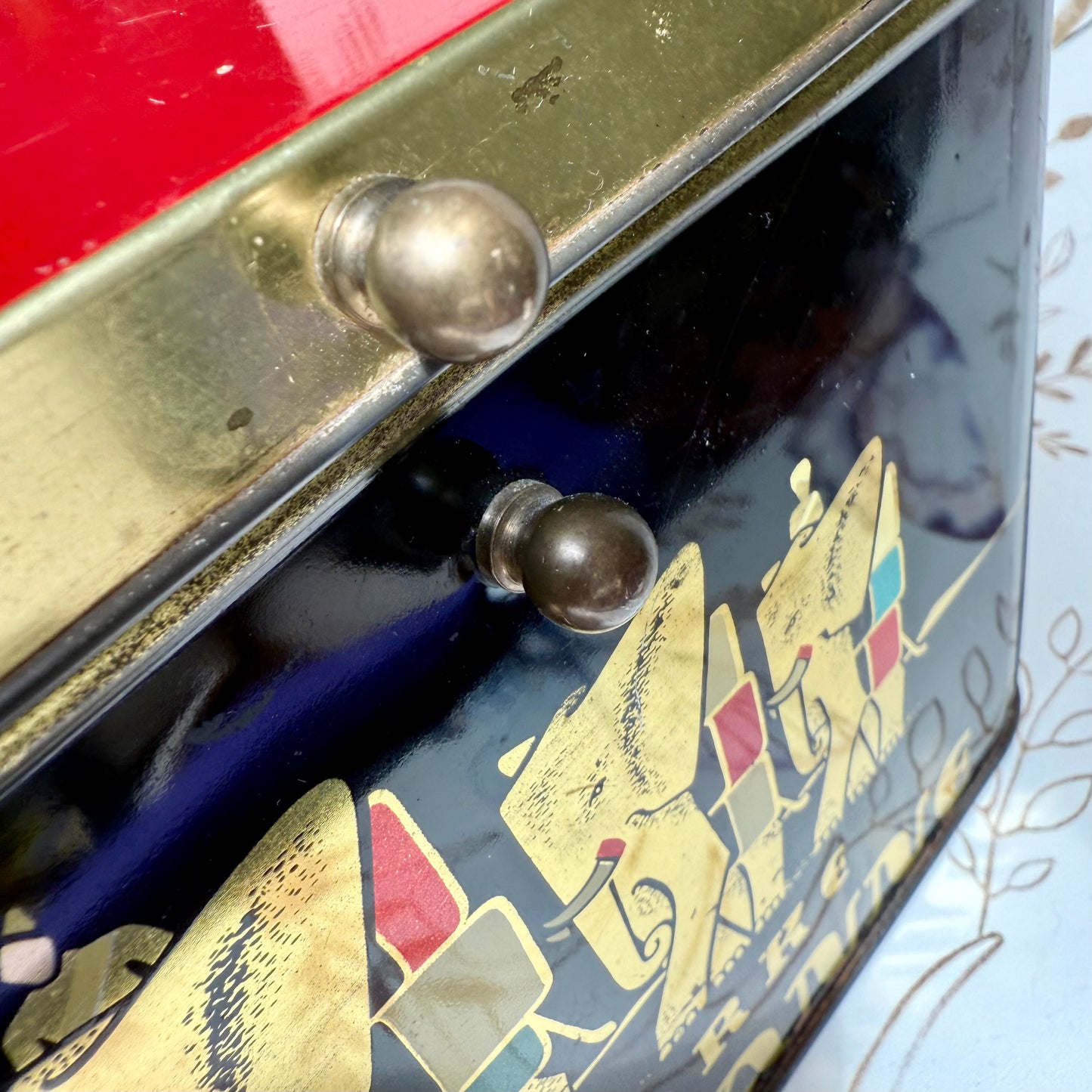 tin teapot