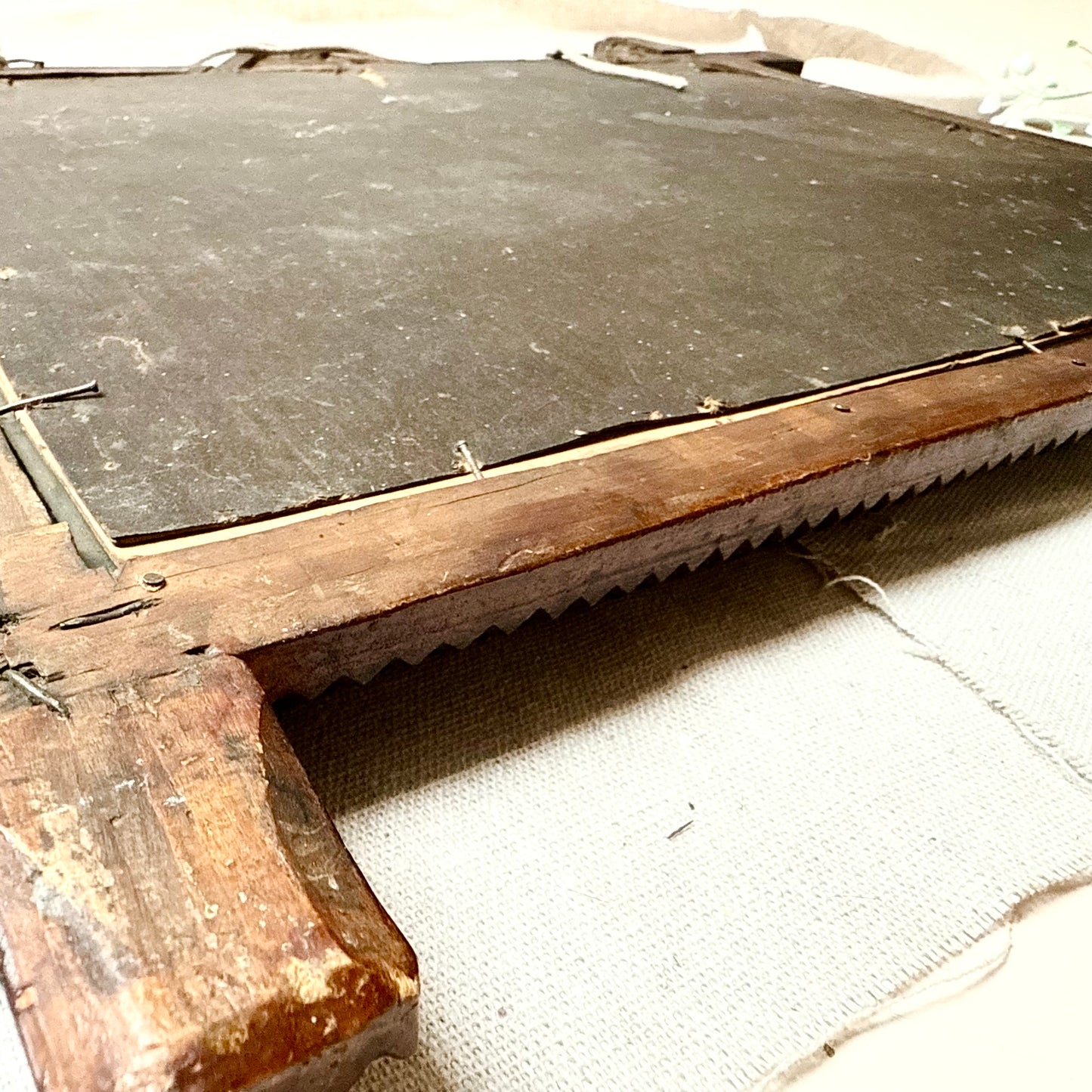 Tramp Art Rahmen mit Perlmutt