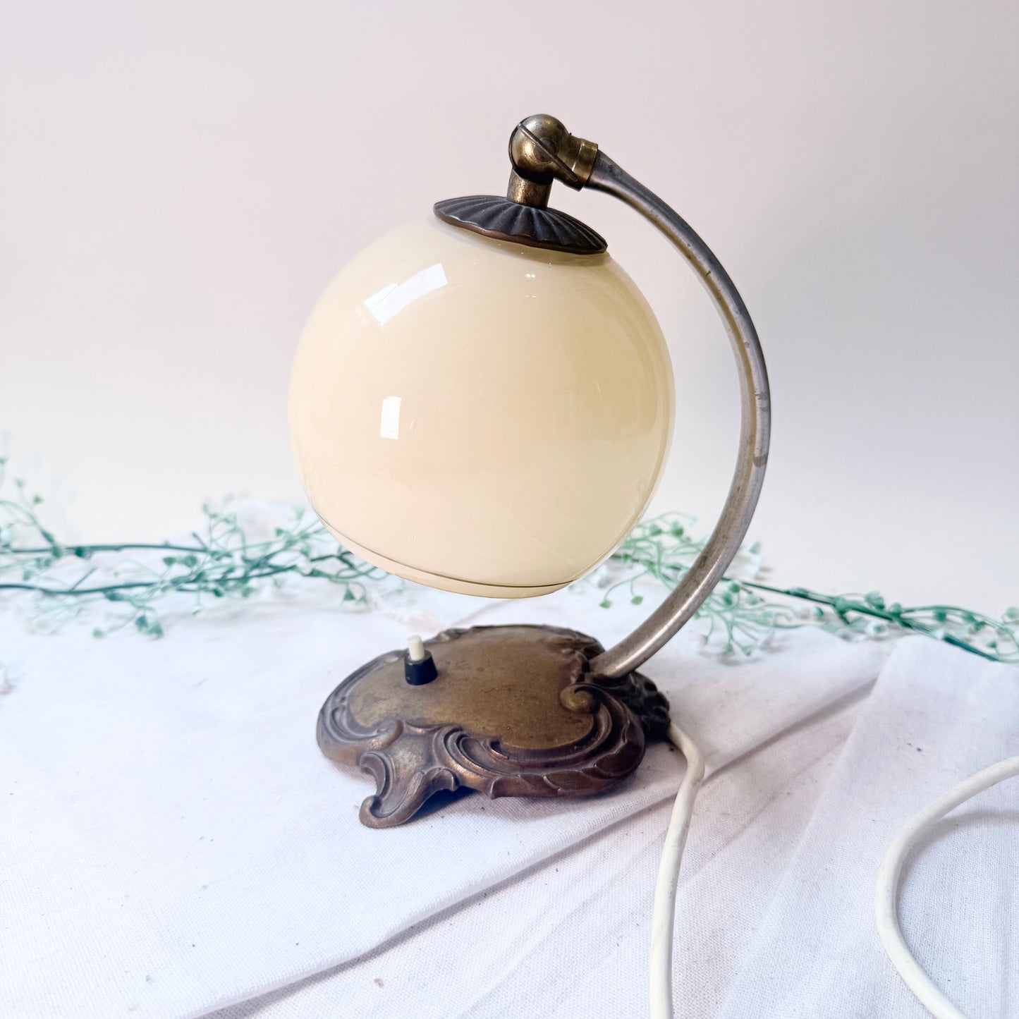 Tischlampe schwenkbar