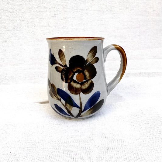 Handgemachte Tasse blau