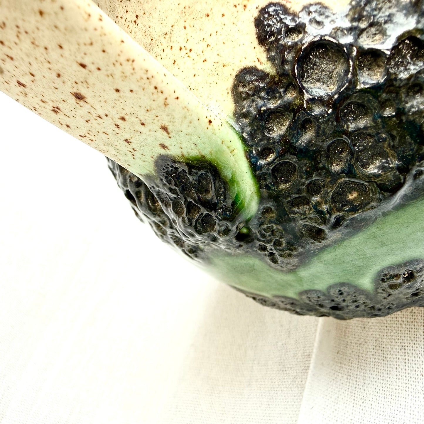 Bay Vase Fat Lava Vase grün