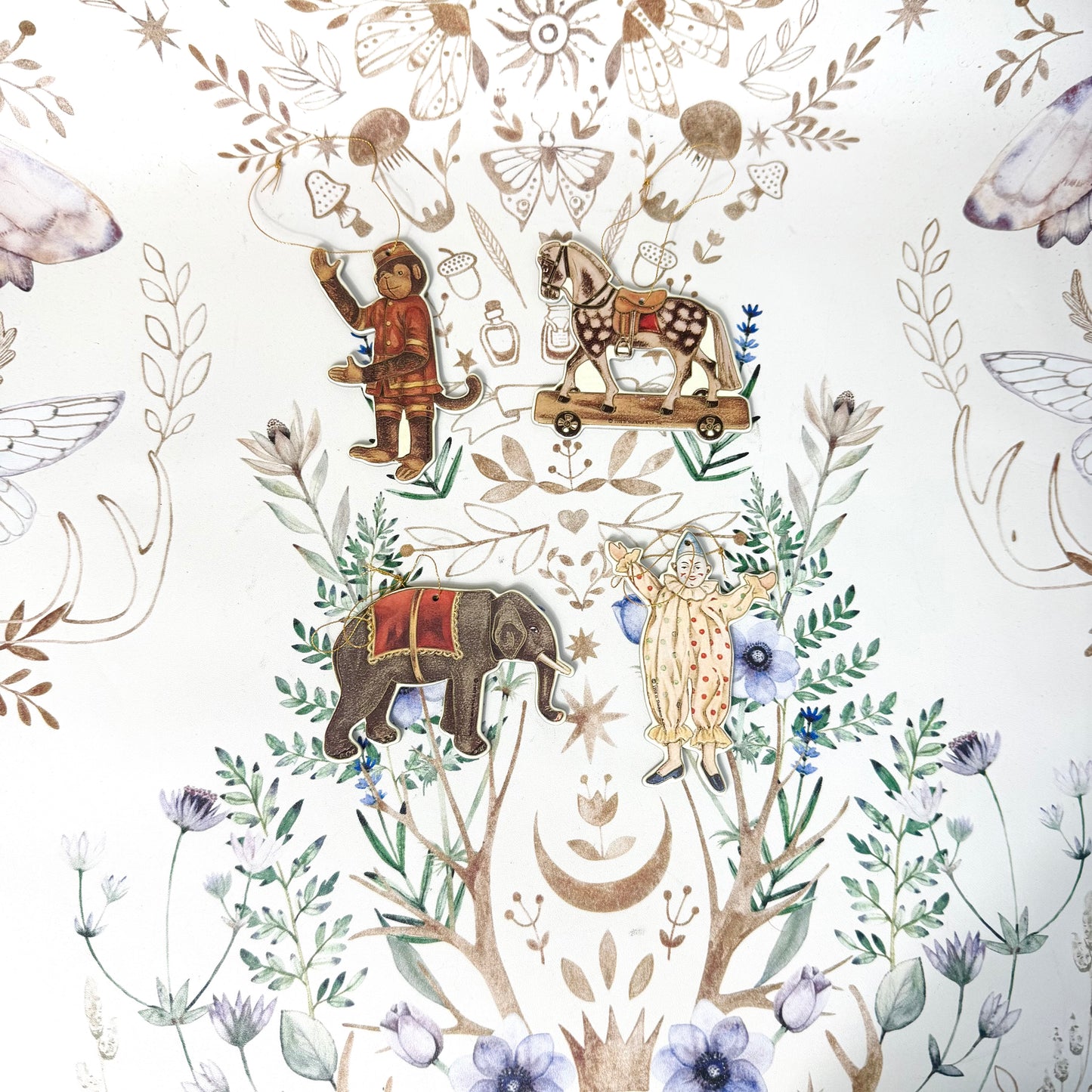 Christbaumschmuck Zirkus Pappe