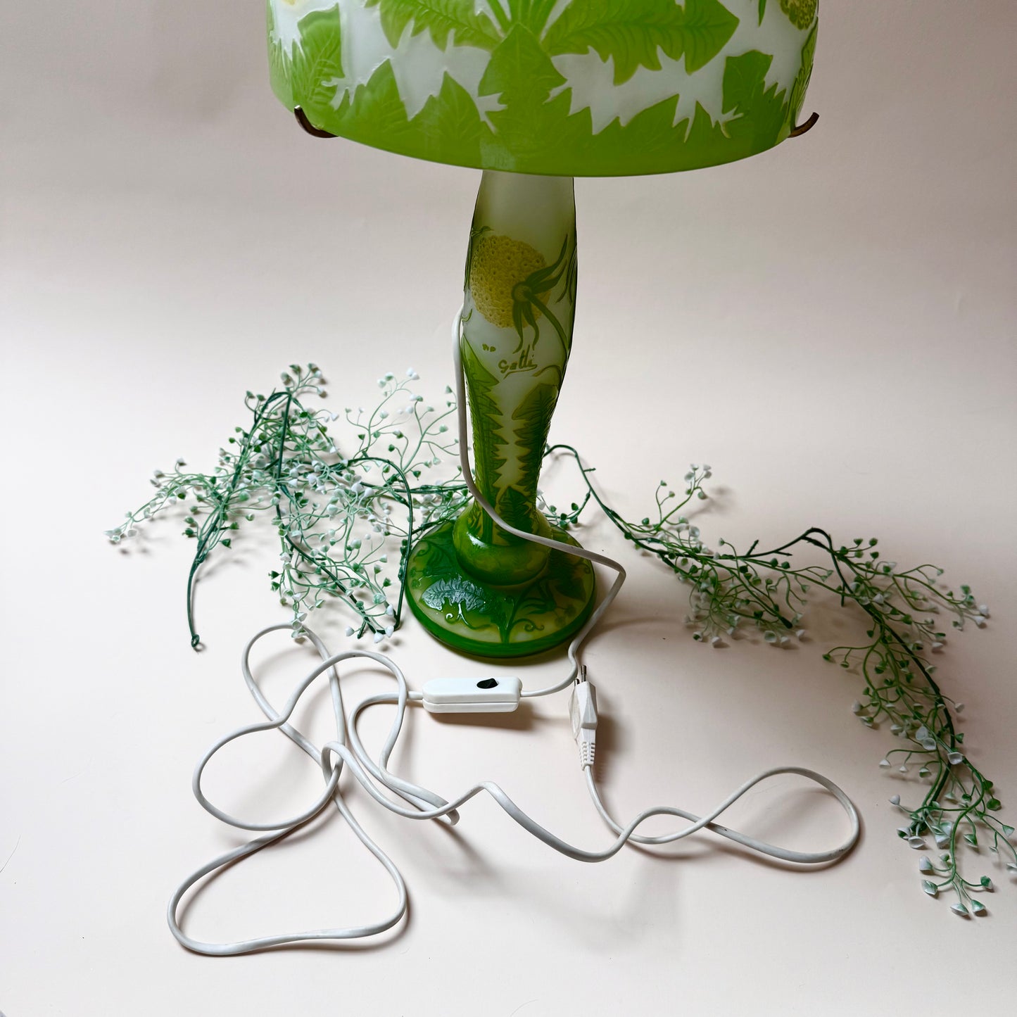 Jugendstil Lampe Löwenzahn nach Gallé