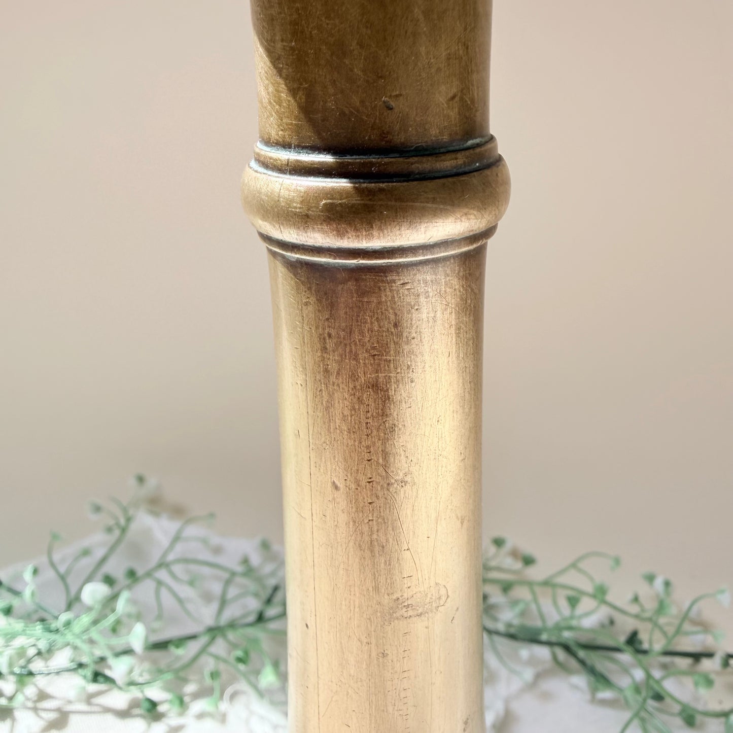 Schlichter Messing Kerzenständer groß