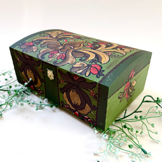 Holzbox handbemalt