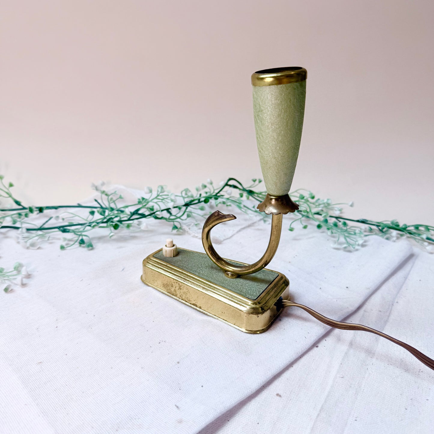 Tischlampe 50s grün