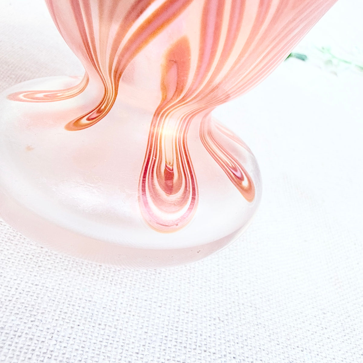 Eisch Vase signiert
