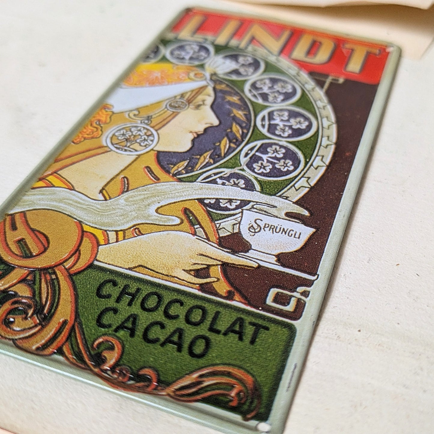 Tin sign “Lindt”