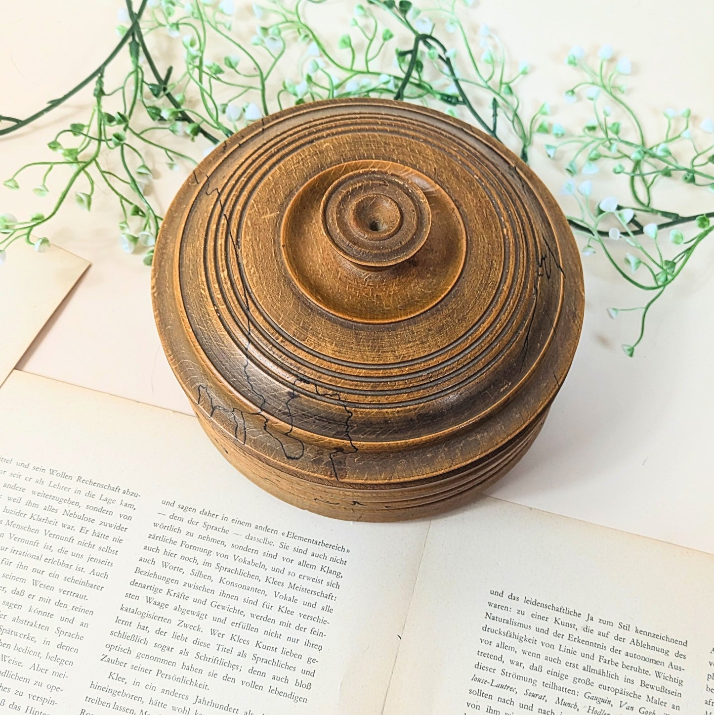 Boîte en bois avec grain