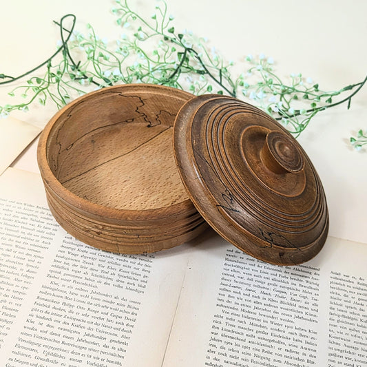 Wooden box with grain