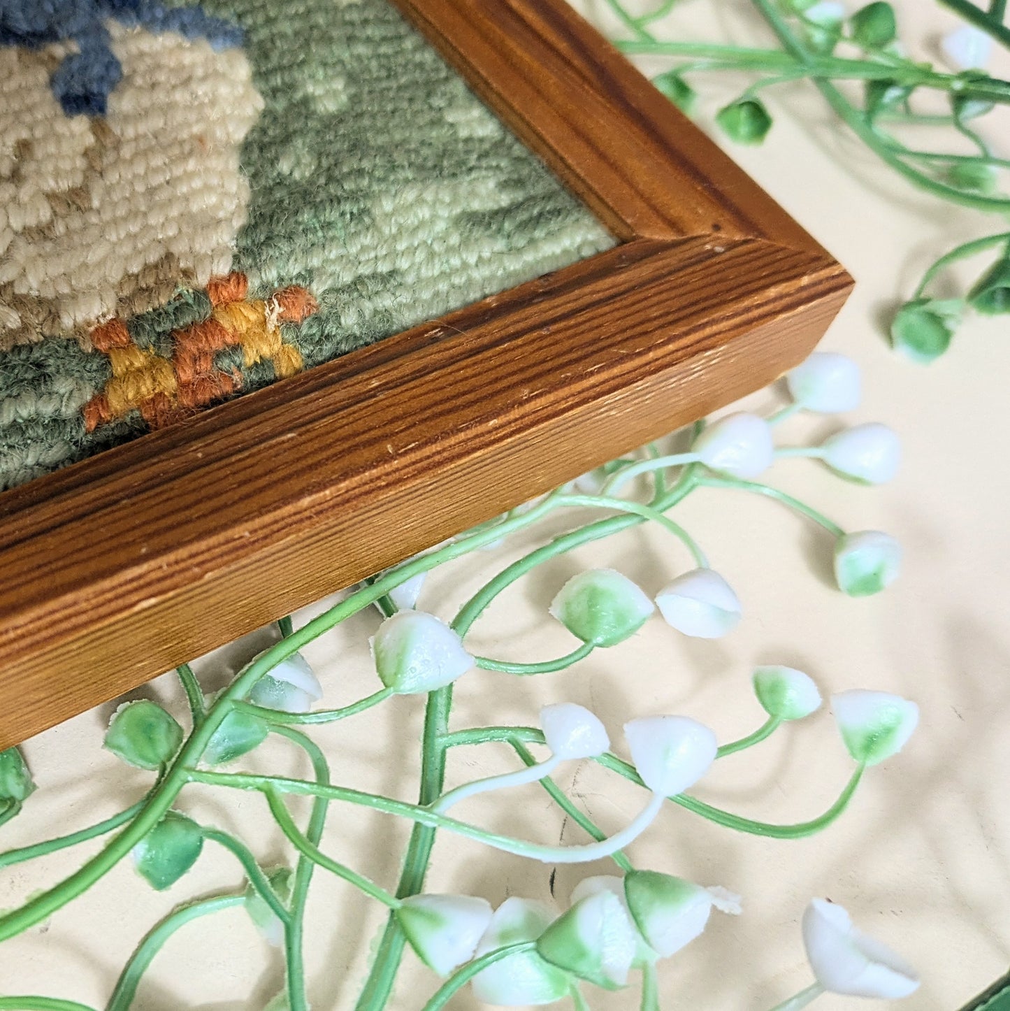 Embroidery picture goose