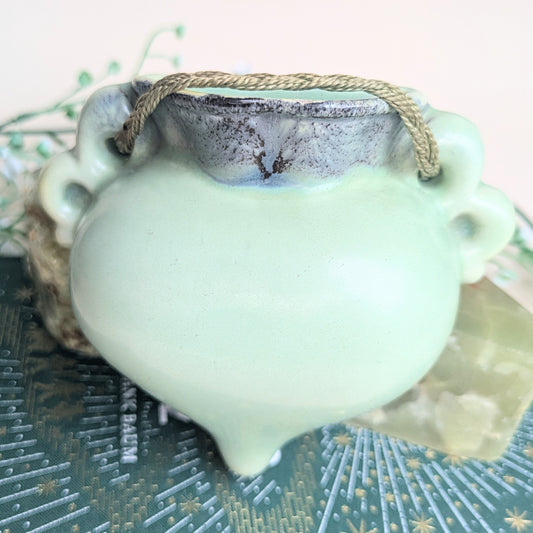 Wall vase heart-shaped turquoise