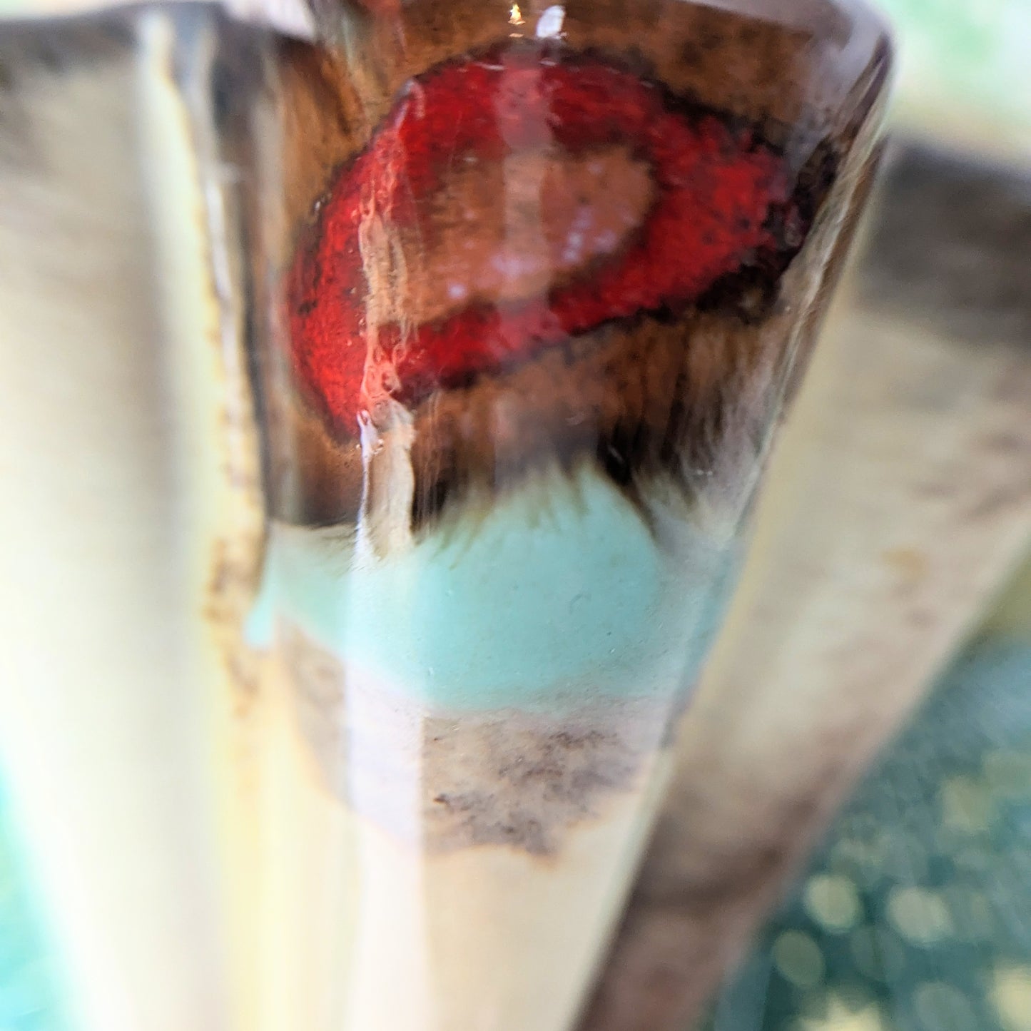 Wall vase folded red blue