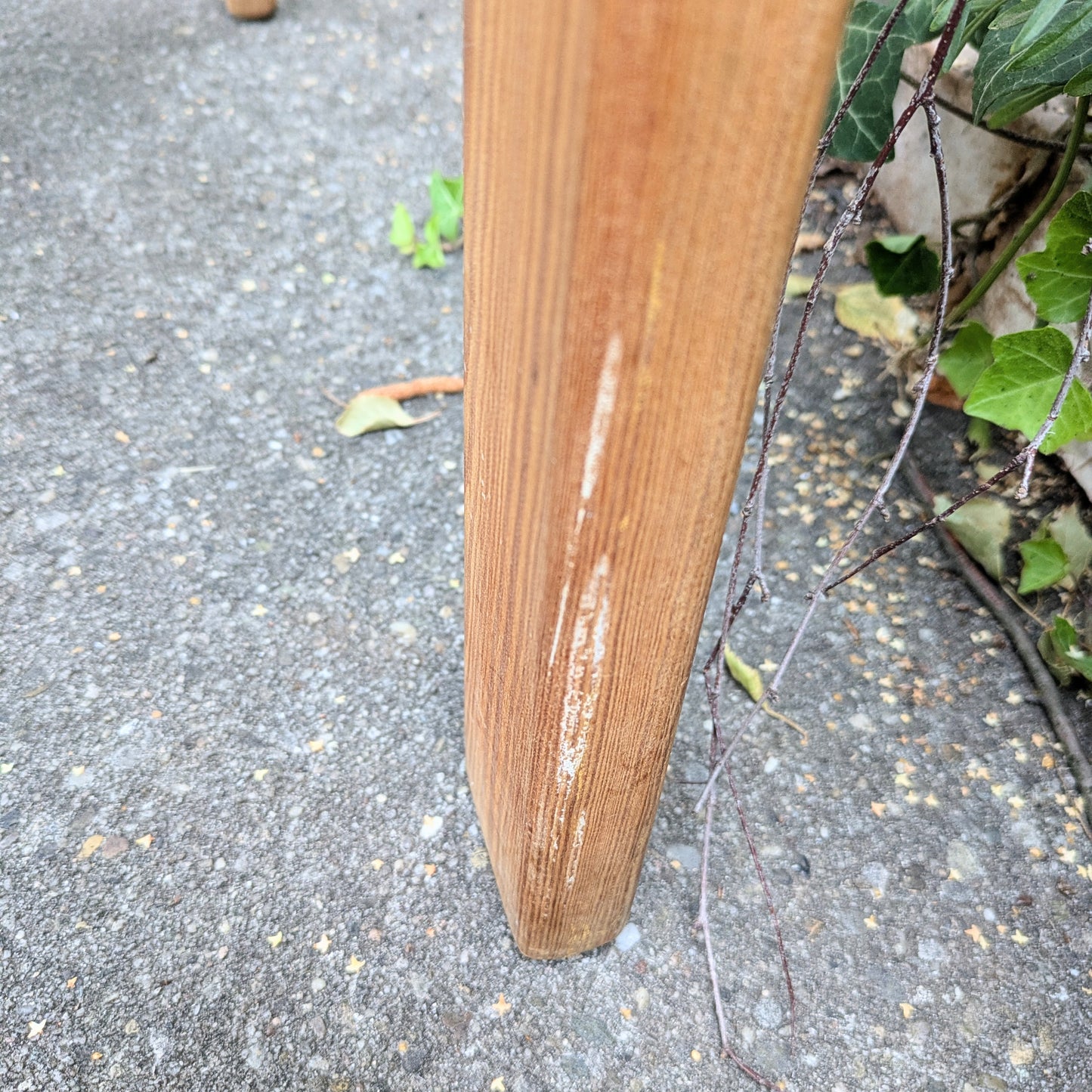 Schachtisch mit 2 Schubladen