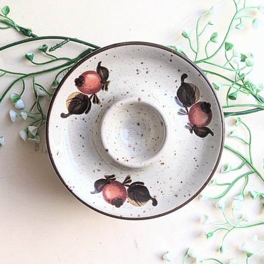 Rosehip egg cups, set of 3