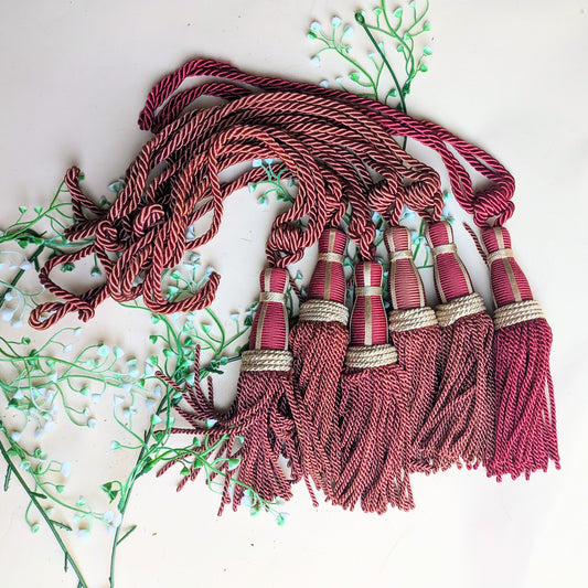 6er Set Quasten rot