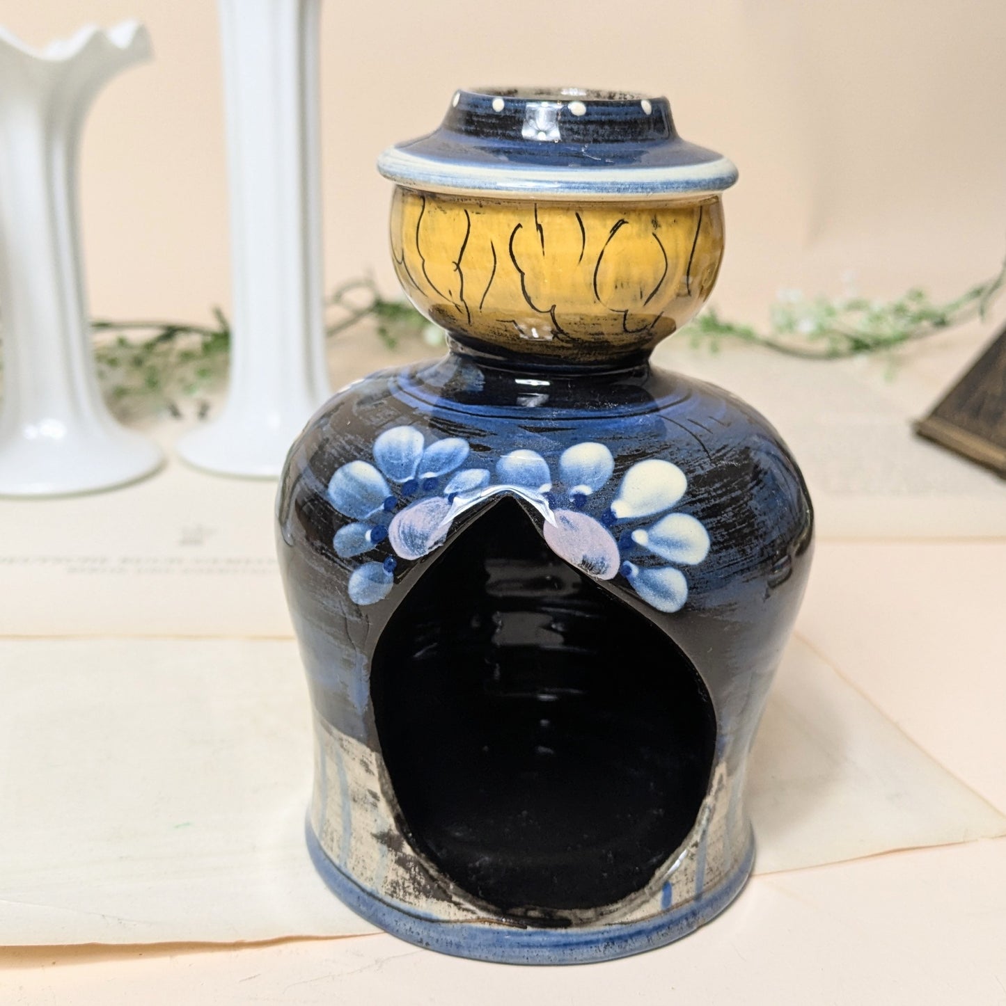 Figurine de lampe à parfum