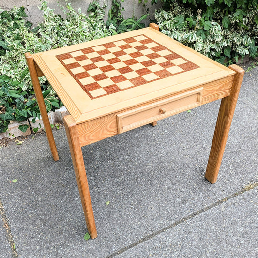 Schachtisch mit 2 Schubladen